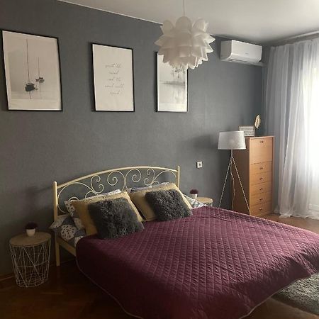 Apartment For A Pleasant Stay Odessa Eksteriør billede