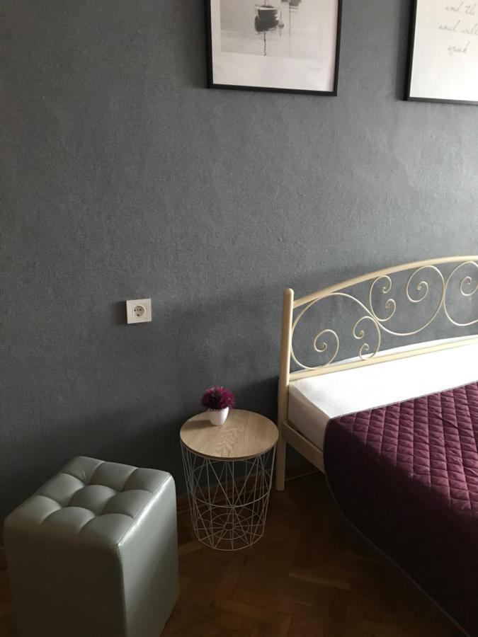 Apartment For A Pleasant Stay Odessa Eksteriør billede